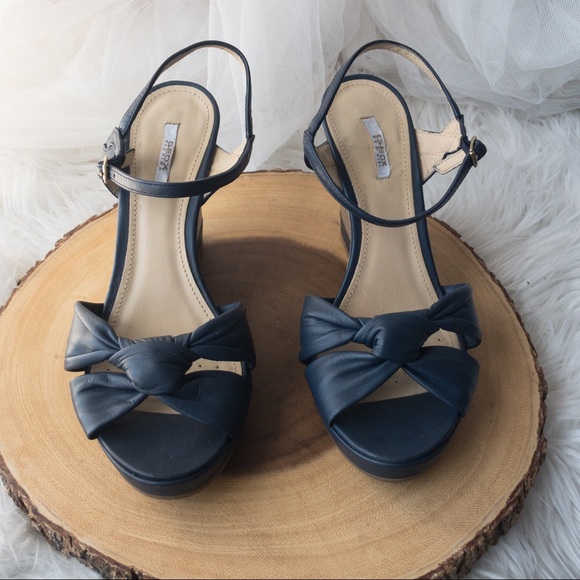 GEOX Respira Roxy Wedge Women's Blue Leather - Picture 3 of 13